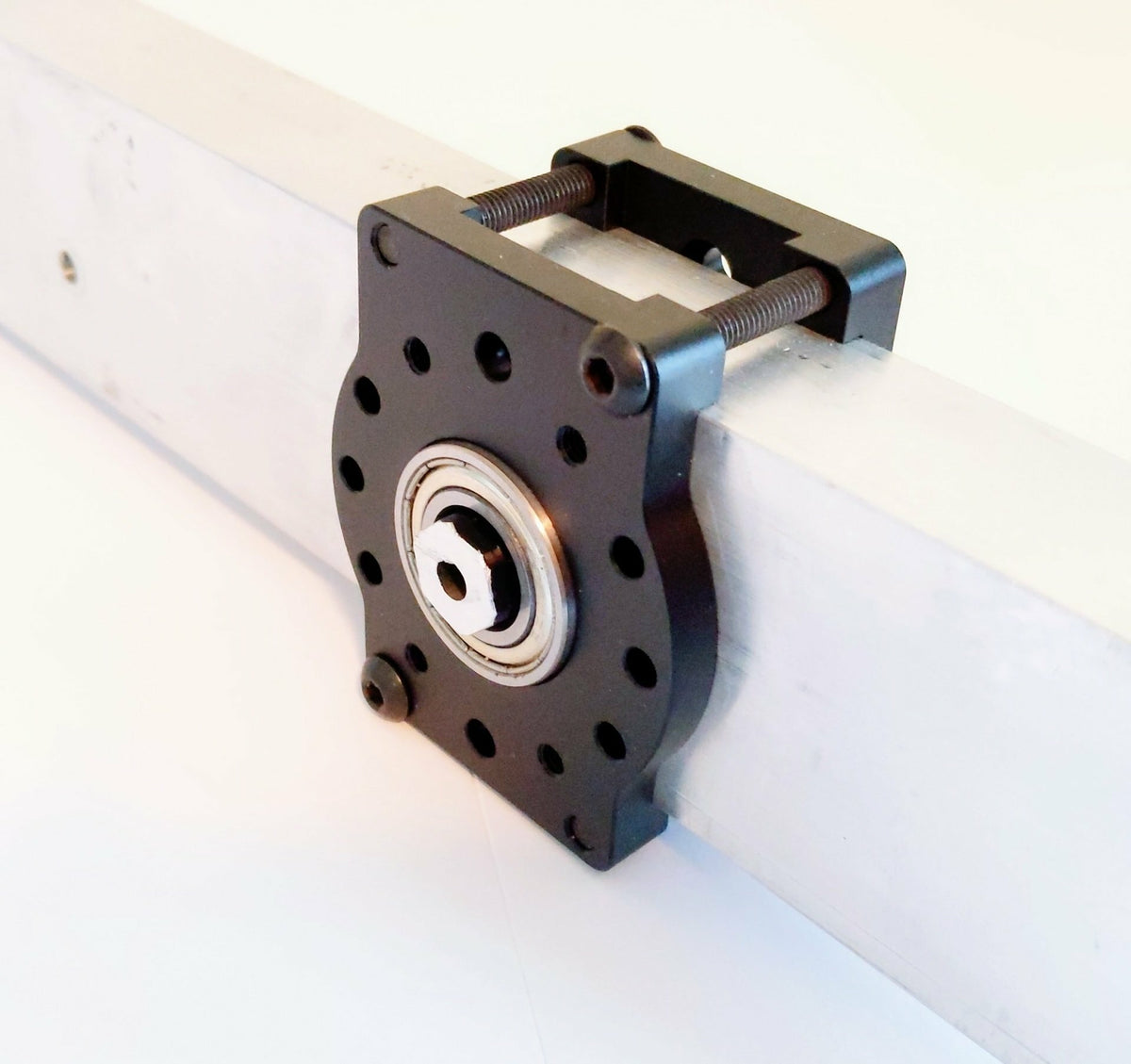 Thrifty Clamping Bearing Block