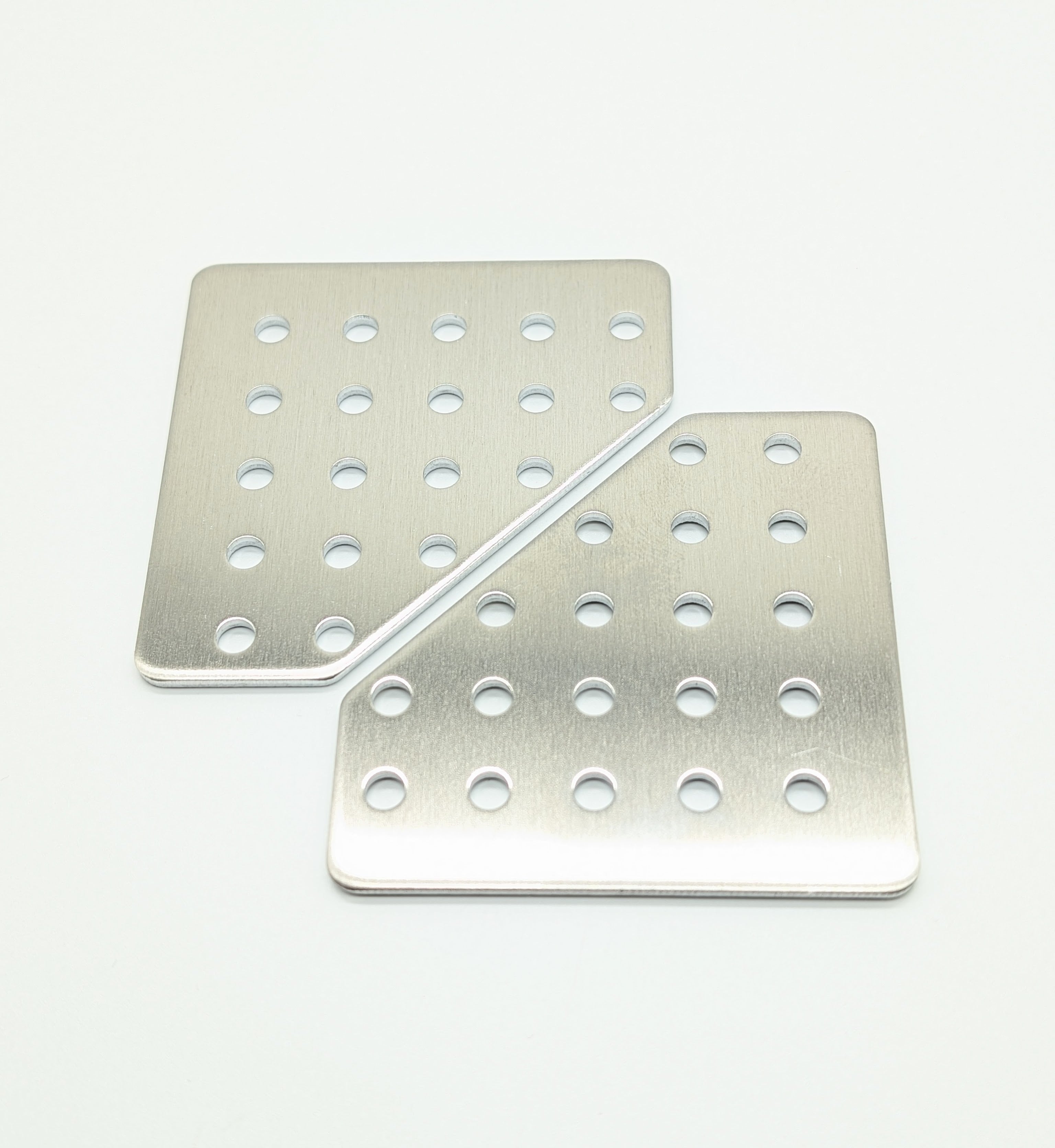 QTY 2 - Aluminum Big L Gussets - 5mm Hole Size